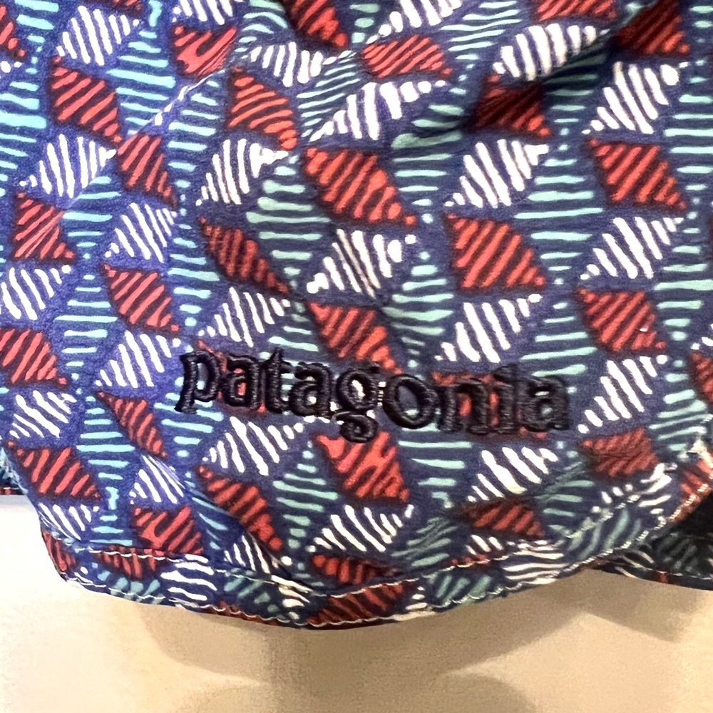 Patagonia Wavefarer Boardshorts Men sz 32 swim - Picture 2 of 10
